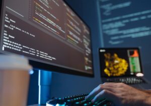 هکرها از آسیب‌پذیری RCE در Metro4Shell سوءاستفاده می‌کنند